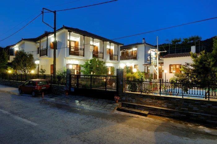 Charoula Apartment Platanias  Ruang foto