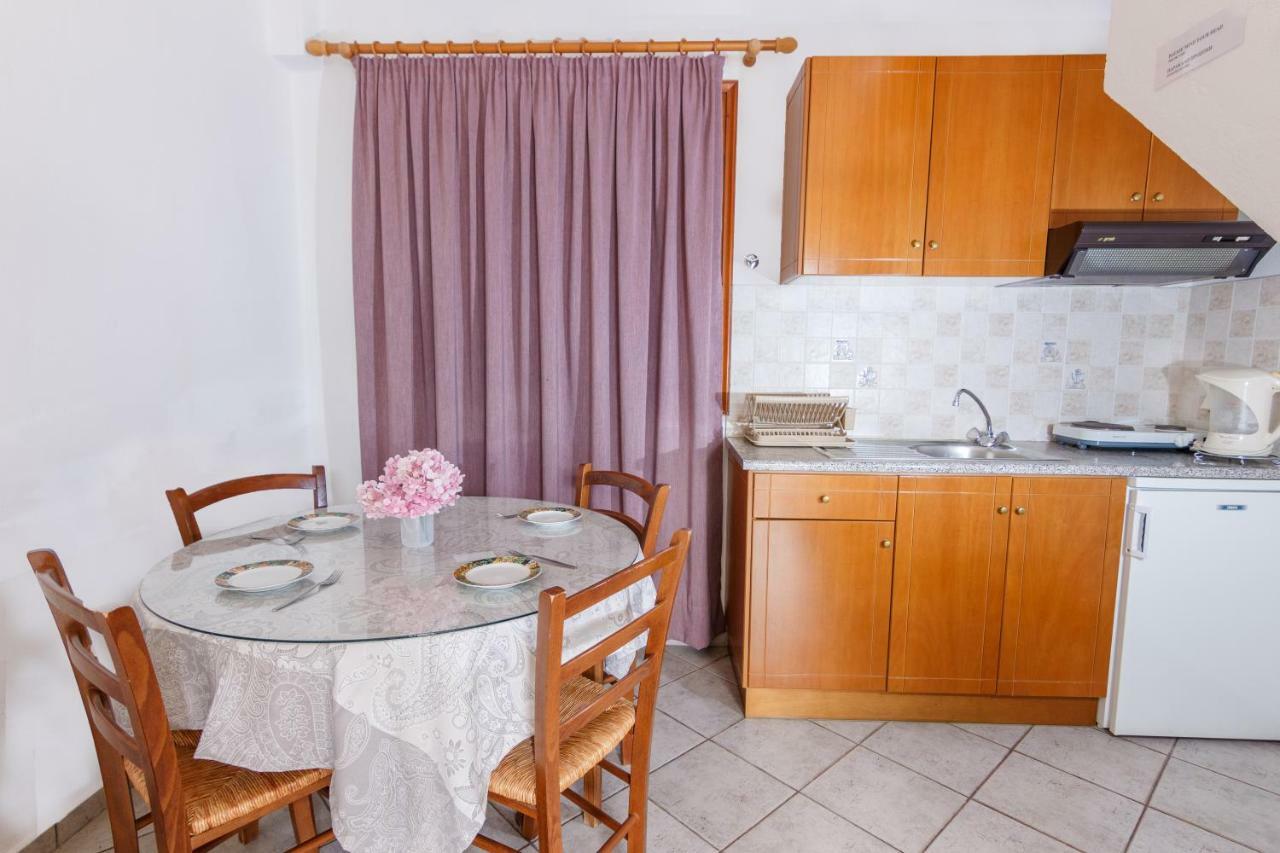 Charoula Apartment Platanias  Bagian luar foto